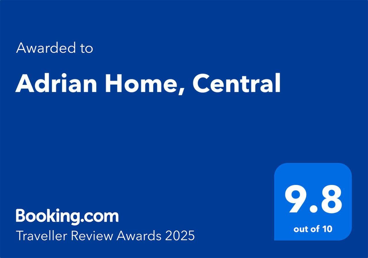 Adrian Home, Central 普洛耶什蒂 外观 照片